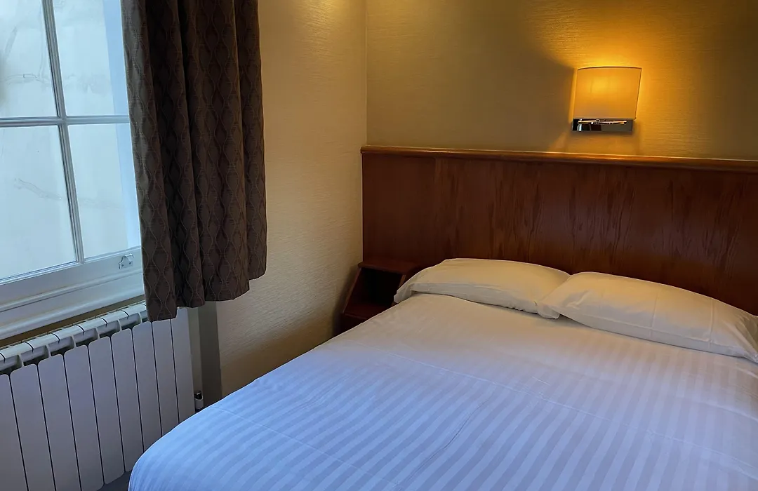 Orchard Hotel-1